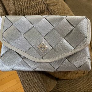 MAGGIE BAGS Clutch wristlet
